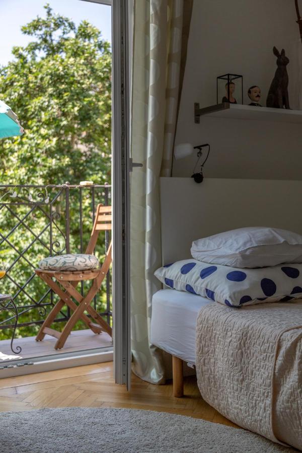 Gorgeous Flat Right Near The Center Apartment